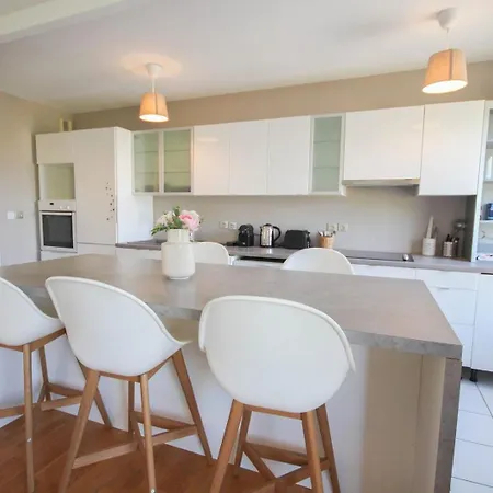 In With Balcony And Parking * Lille