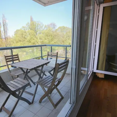 In With Balcony And Parking Lille