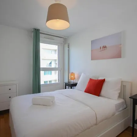 Daire In With Balcony And Parking *